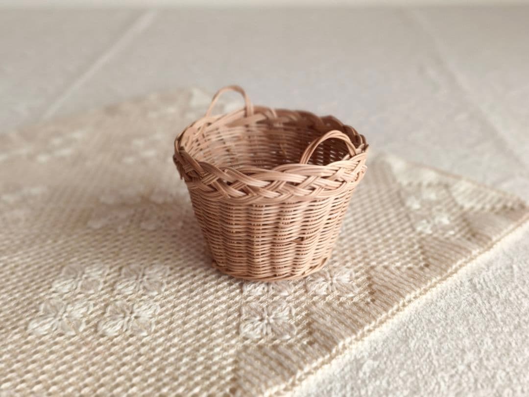 【ひまわりさま】small basket ❀ 両側 持ち手の * バスケット