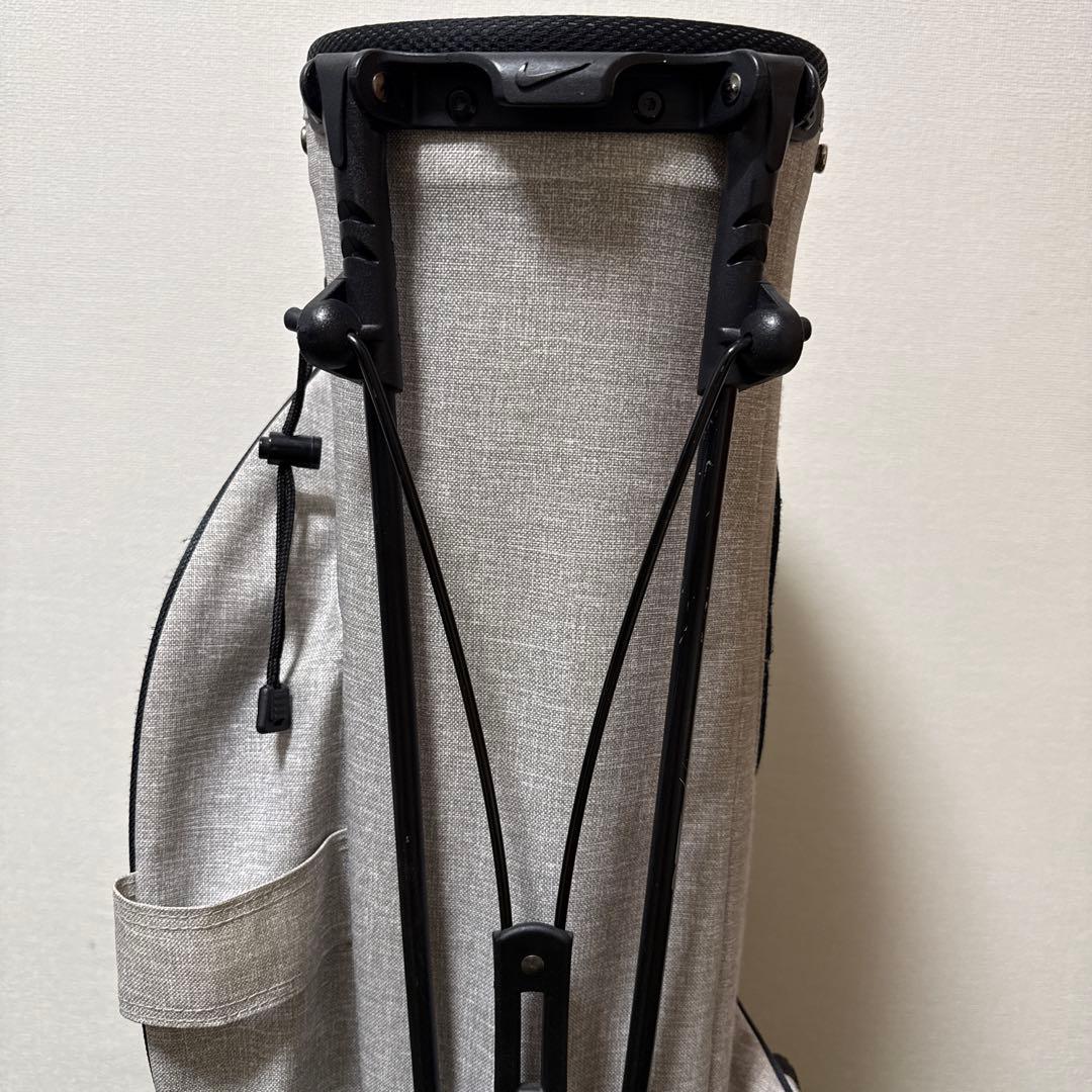 美品 NIKE SPORT LITE キャディバッグ 2.1kg 8.5型 軽量