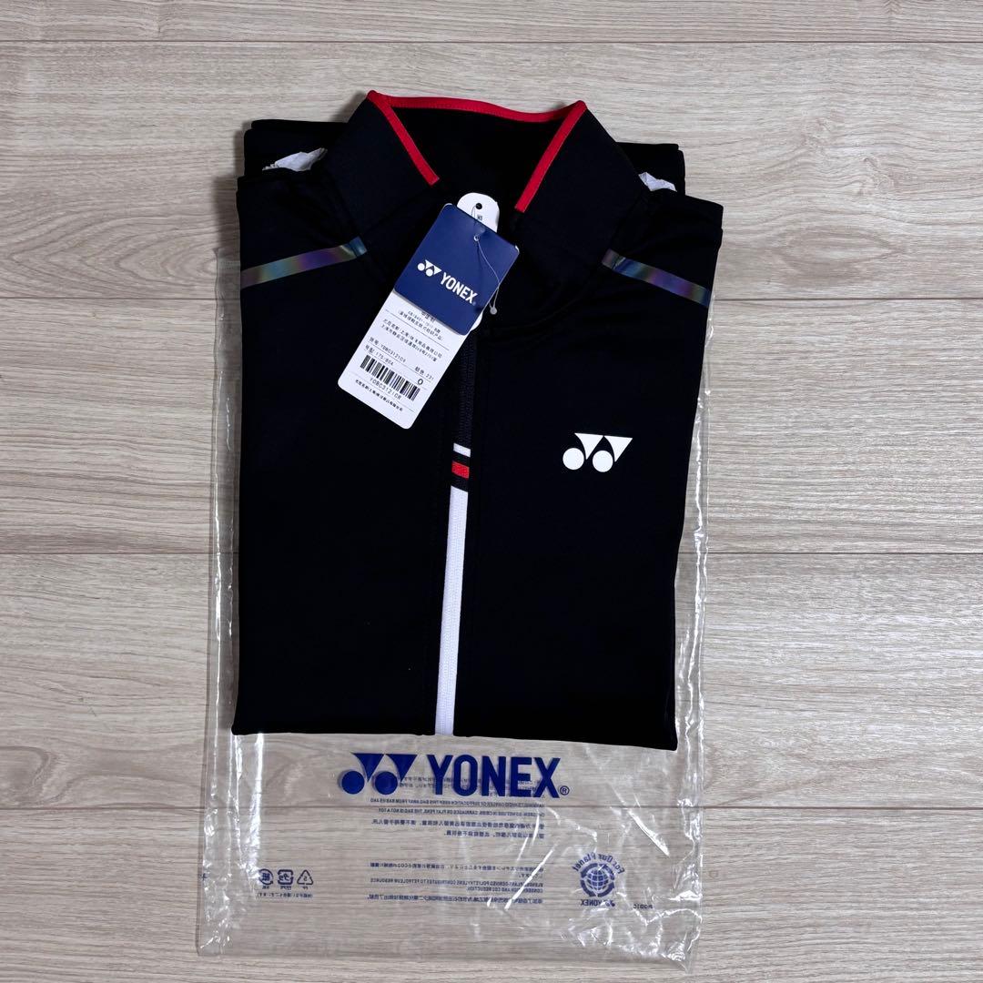 YONEXウォームアップウェア 生地厚め　暖かい