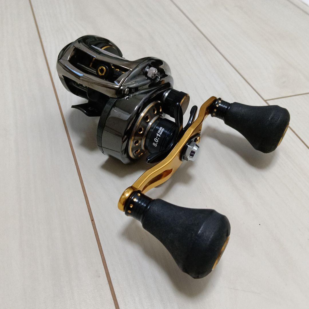 アブガルシア　レボ　ビッグシューターコンパクト左