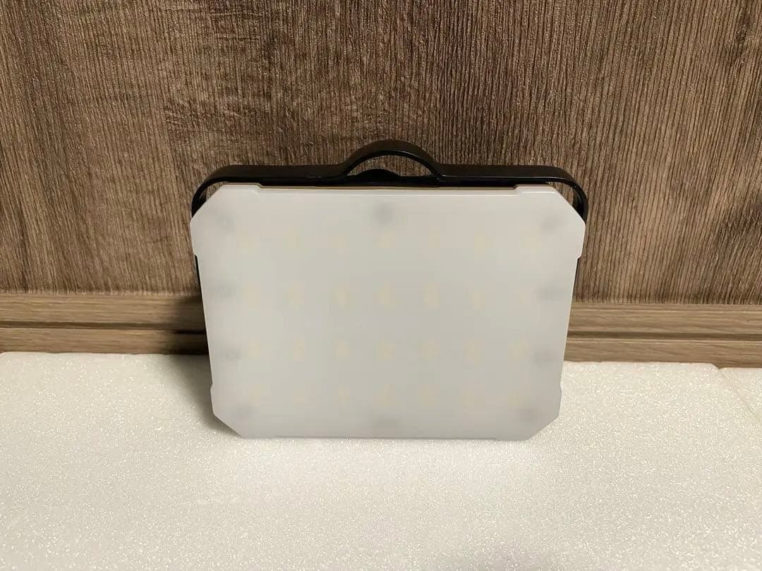 WAQ LEDランタン2 TAN 充電式 専用ケース付 ほぼ未使用 動作確認済