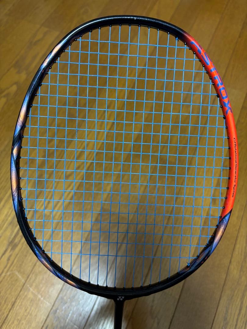 YONEX ASTROX 77 PRO バドミントンラケット