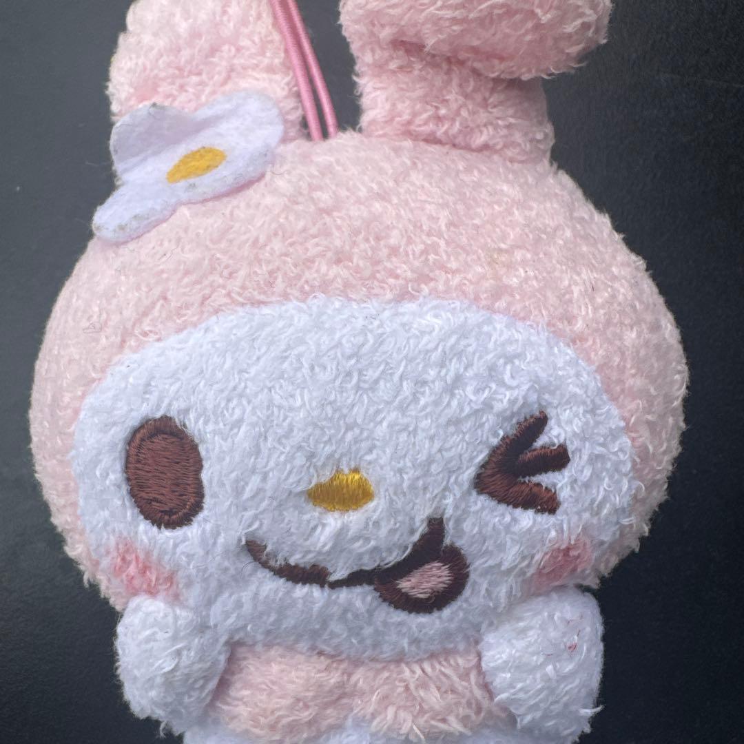 マイメロマスコットストラップ　サンリオ　舌出し　表情ころころ？　ゆるきゃら