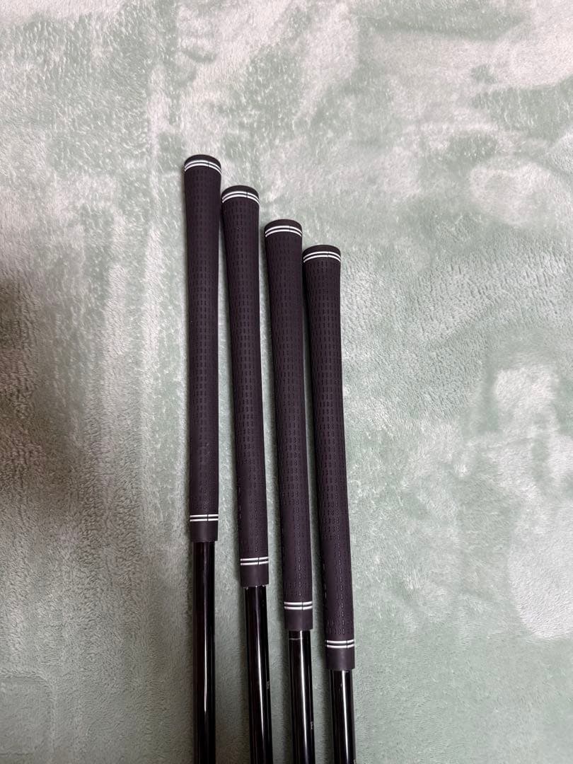 【美品】FOURTEEN TC-550 アイアンセット 8本（カーボンS）