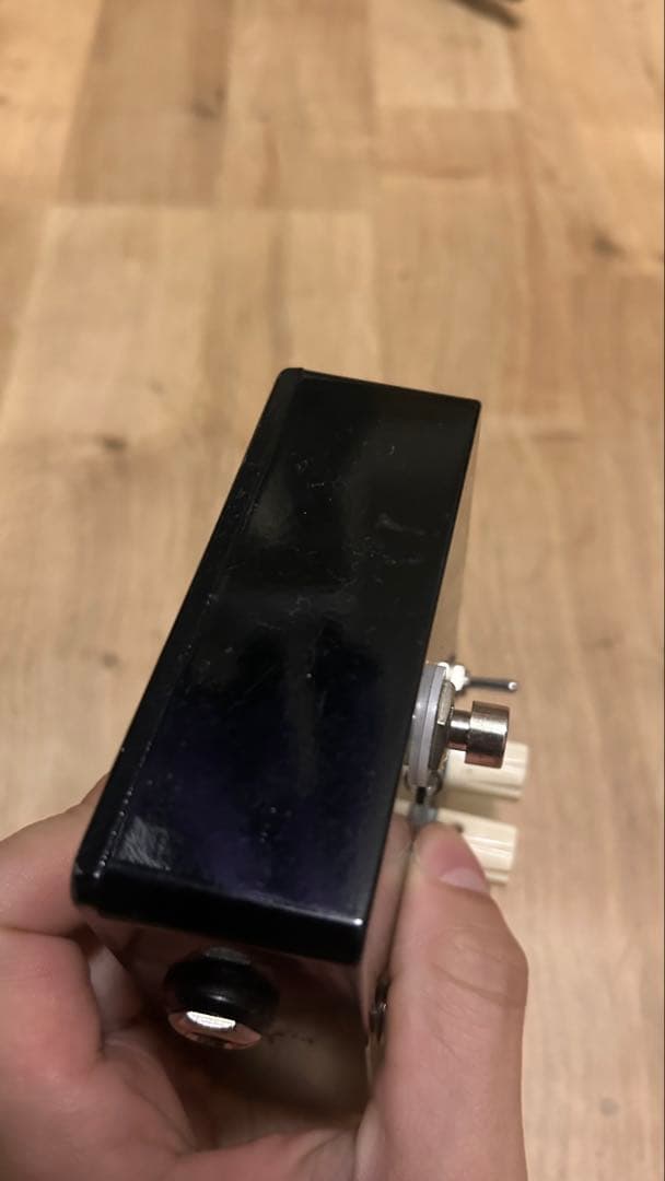 Vivie Rhinotes ベース用プリアンプ、オーバードライブ