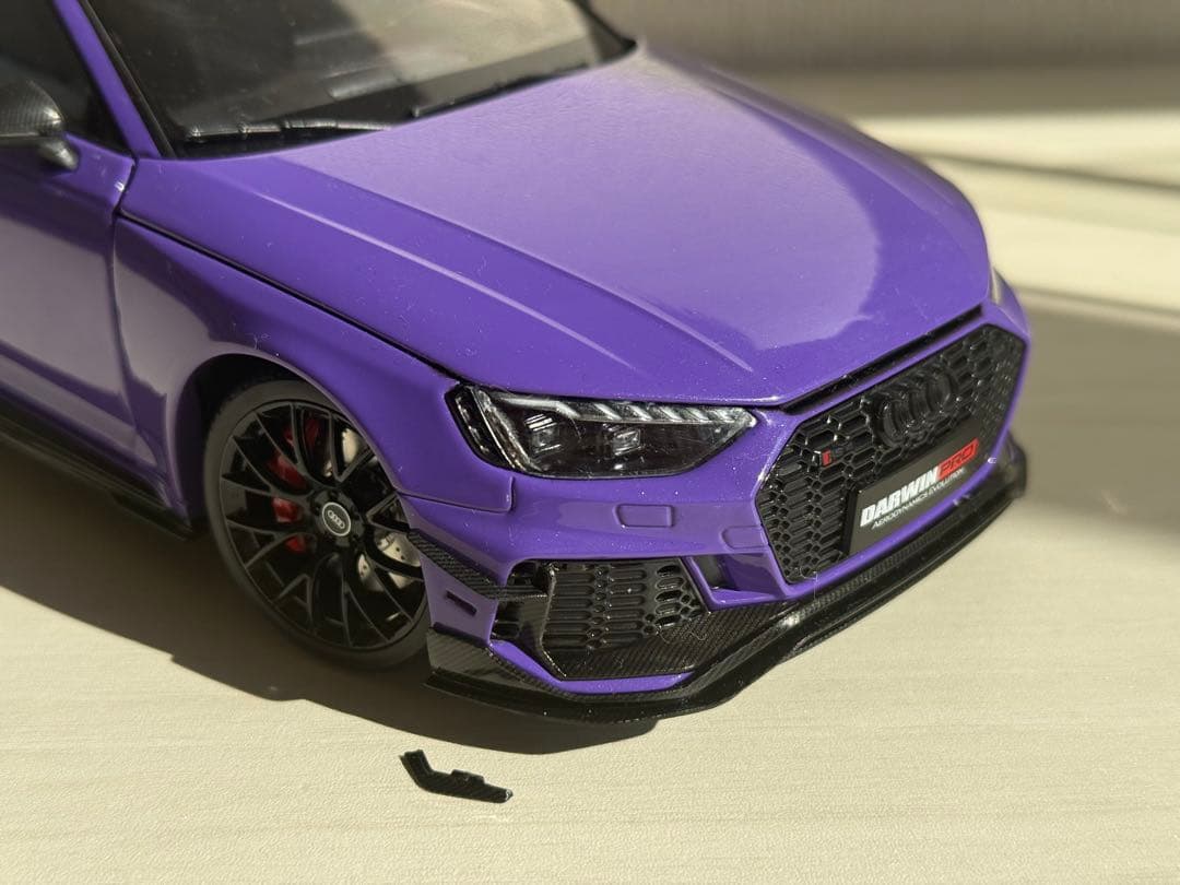 キロワークス 1/18 アウディ RS4