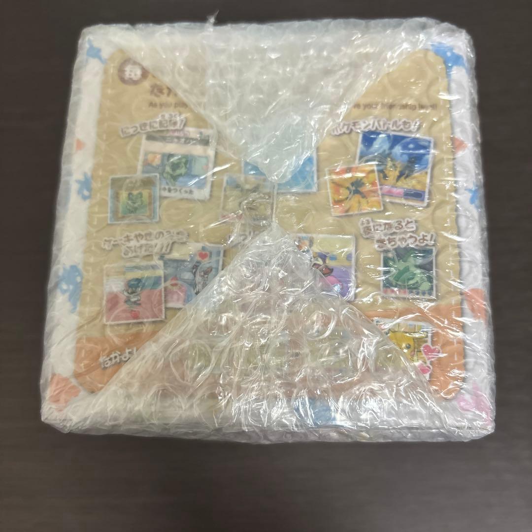 新品未開封　ポケなで　モンスターボール