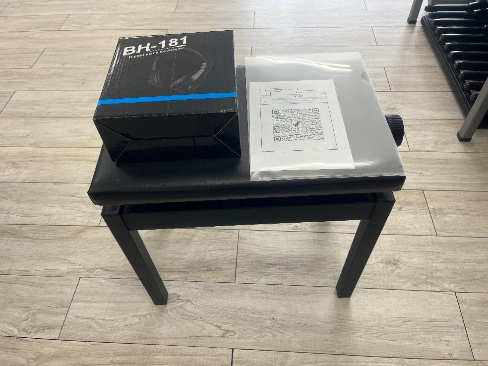 ★82833【電子ピアノ】CASIO　GP1000　25年製