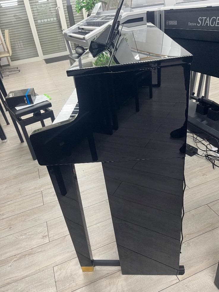 ★82833【電子ピアノ】CASIO　GP1000　25年製