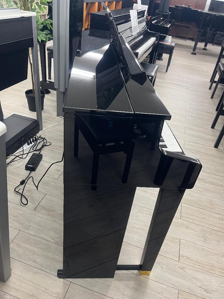 ★82833【電子ピアノ】CASIO　GP1000　25年製