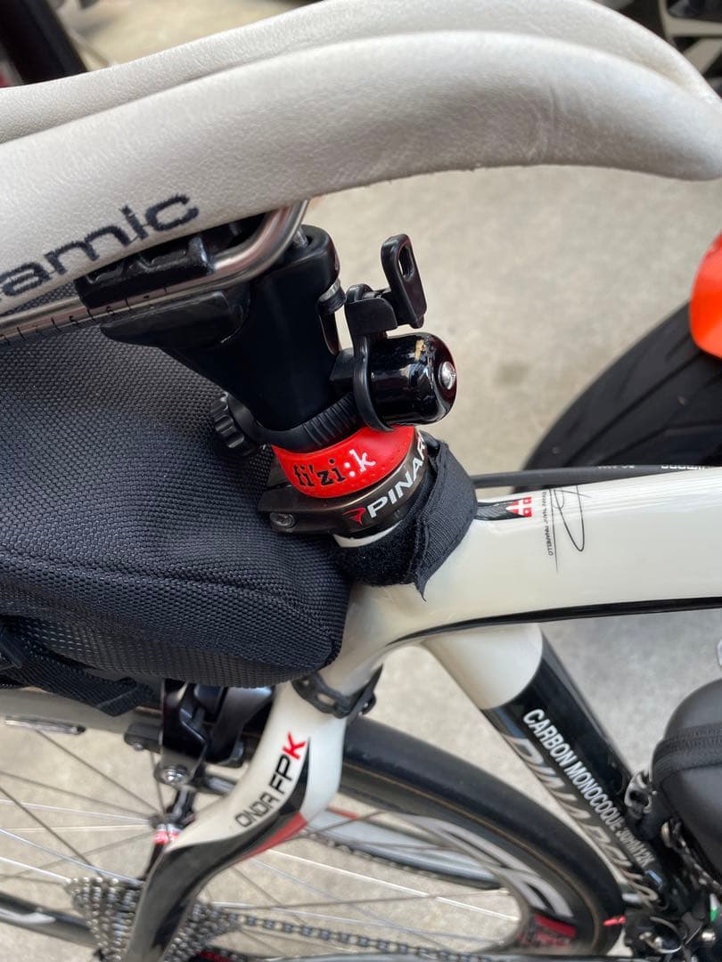 【バラ売り不可】ロードバイク　ピナレロ　PINARELLO ONDA カーボン