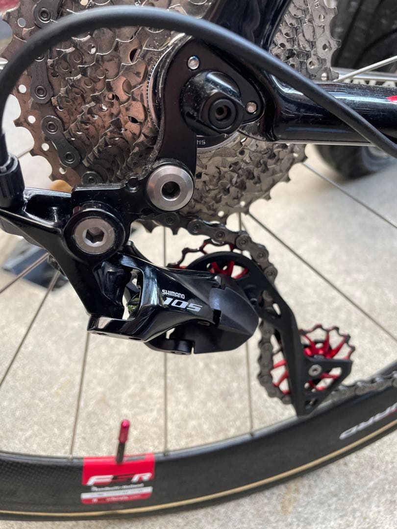 【バラ売り不可】ロードバイク　ピナレロ　PINARELLO ONDA カーボン