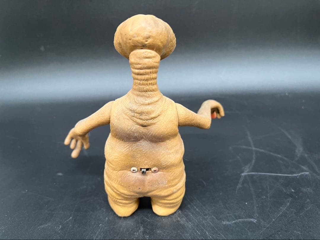 ◯ET 光るフィギュア ヴィンデア