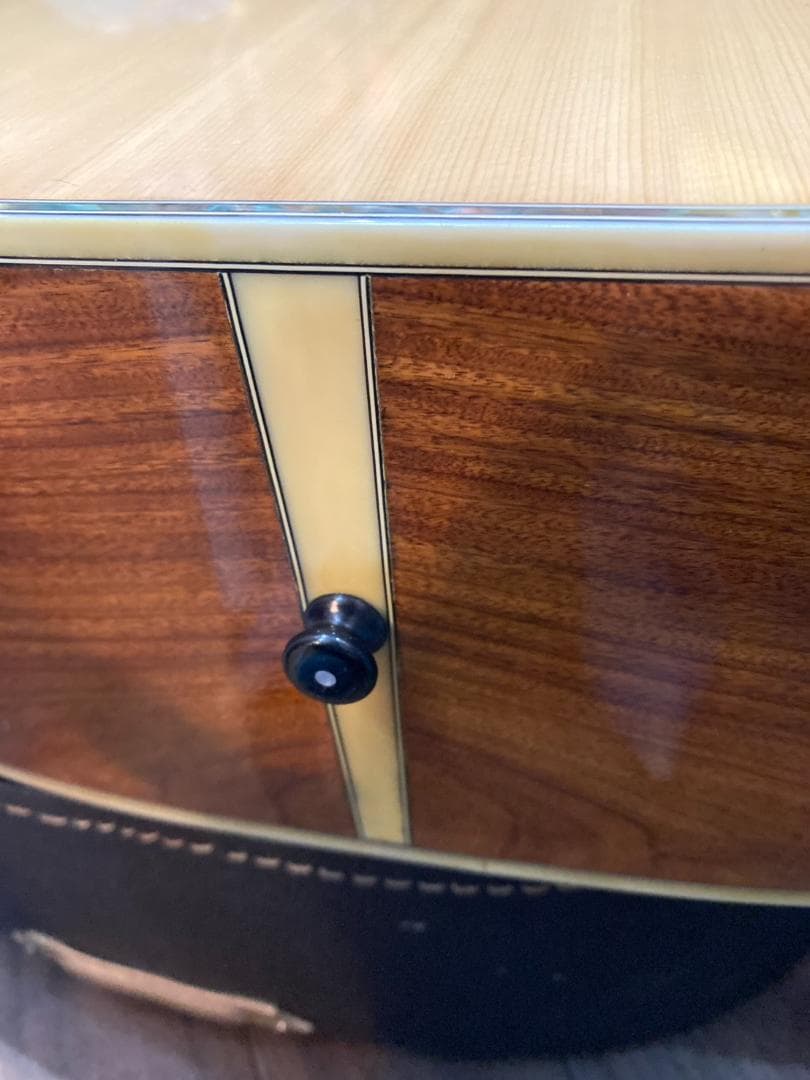▼Morris W-40　アコースティックギター　ジャパンヴィンテージ　ケース付