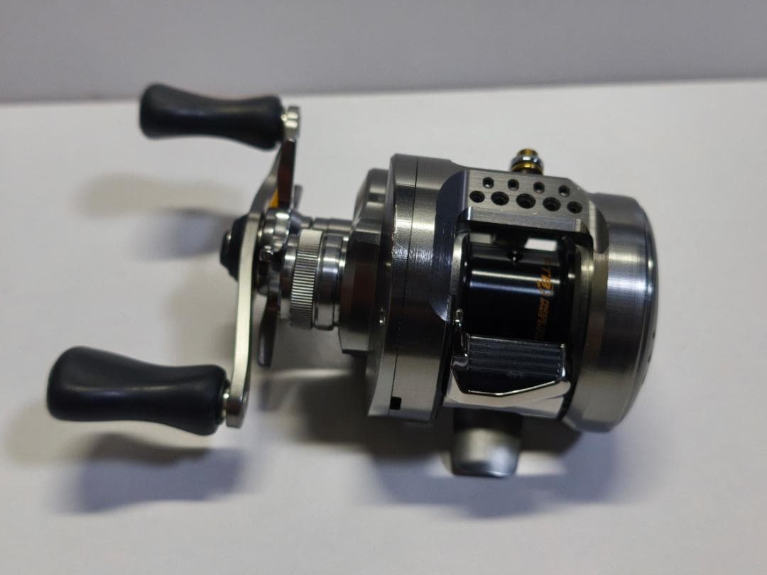 シマノ 23カルカッタコンクエストBFS XG 左ハンドル