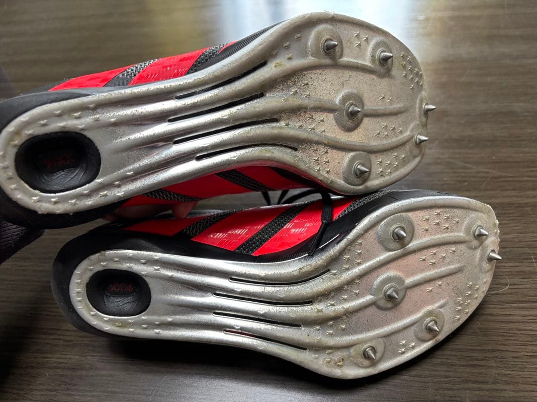 ADIZERO LIGHTSTRIKE PRO スパイク