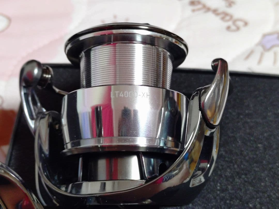 【最終価格】DAIWA ダイワ 22イグジスト LT4000-XH 中古美品