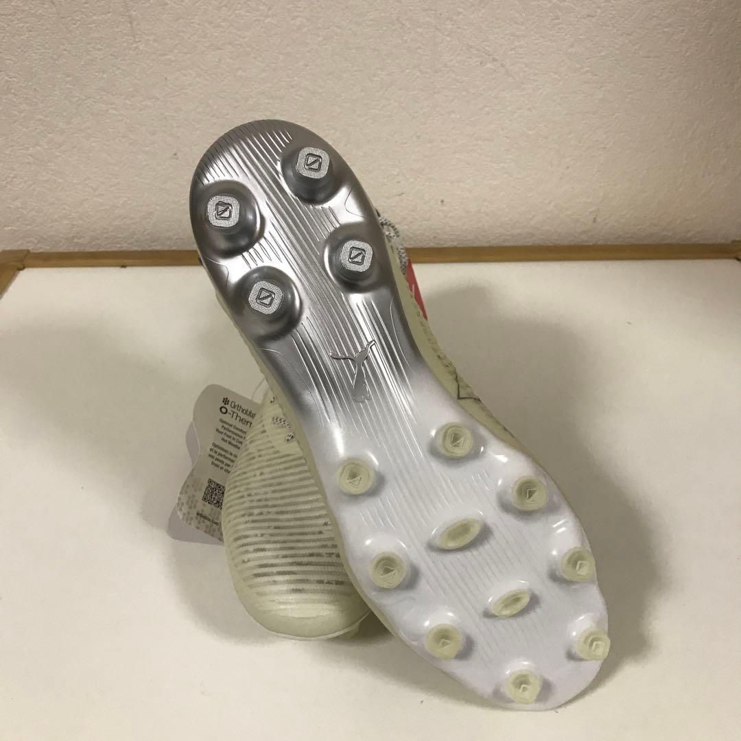 新品・タグ付き　プーマメンズサッカースパイク