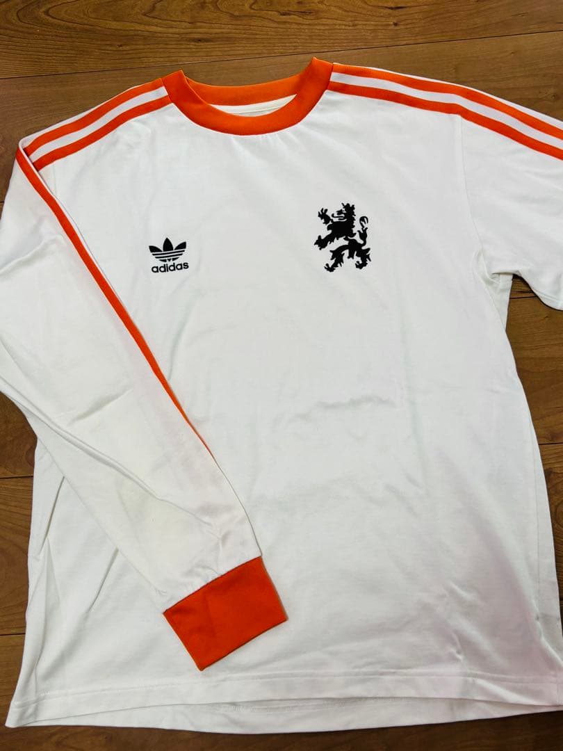 【激レア】adidas 1978 オランダ代表 復刻ユニフォーム 長袖