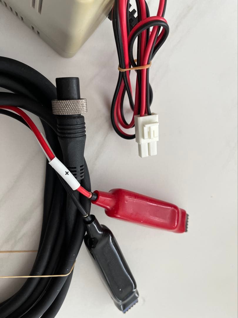 wins-108-12A 中小型電動リール用　12V 12A バッテリー充電器