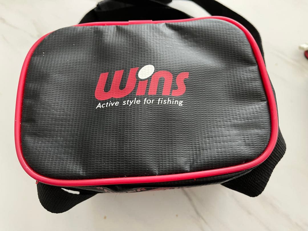 wins-108-12A 中小型電動リール用　12V 12A バッテリー充電器