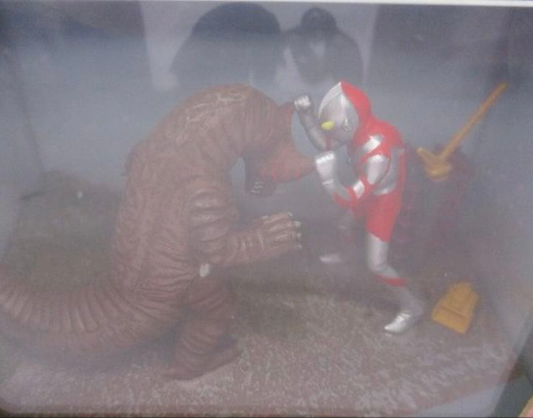 ウルトラマン 特撮ギャラリーシリーズフィギュア4点セット！