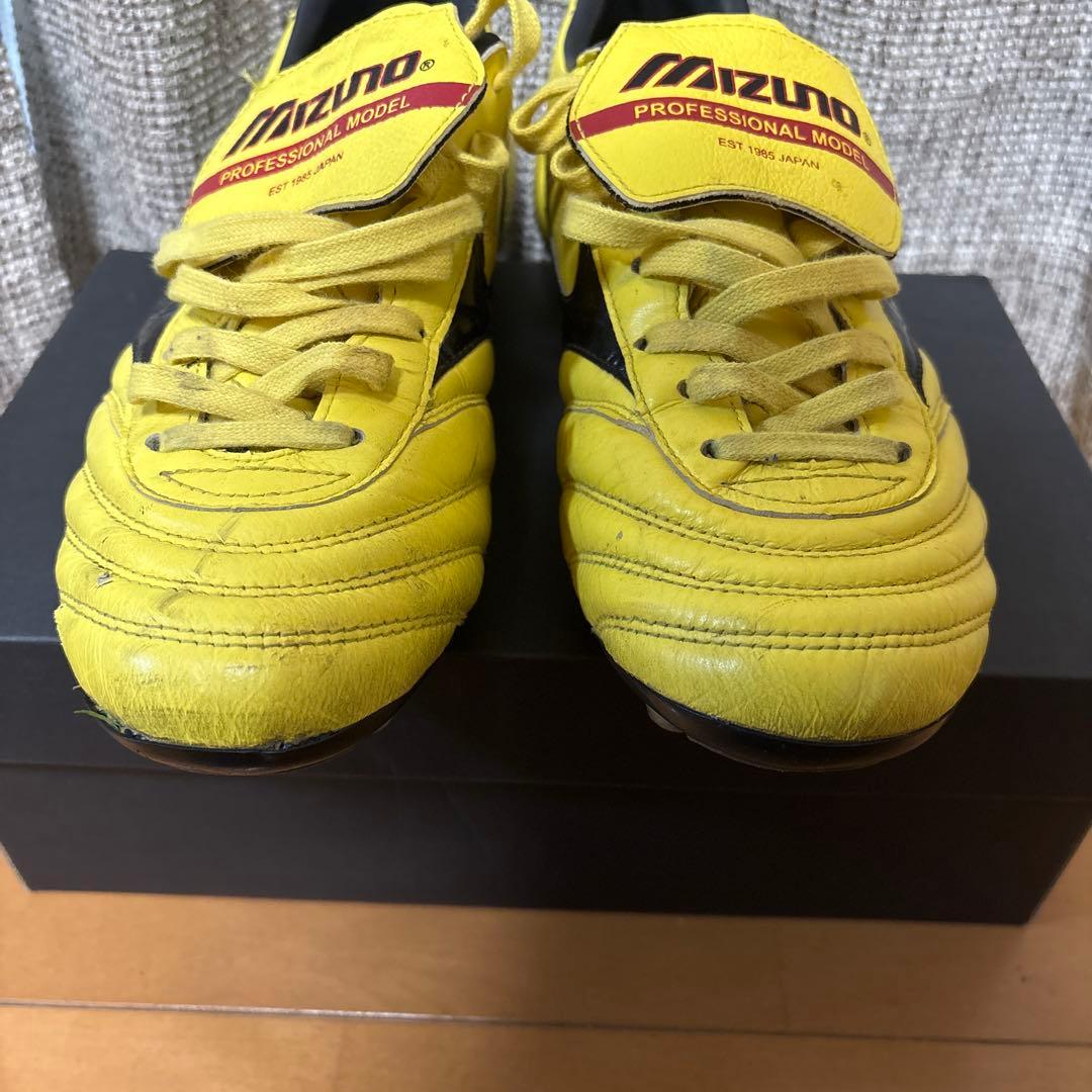 Mizuno Morelia イエロー サッカーシューズ