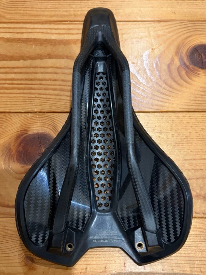 スペシャライズド S-WORKS ROMIN EVO MIRROR 143mm