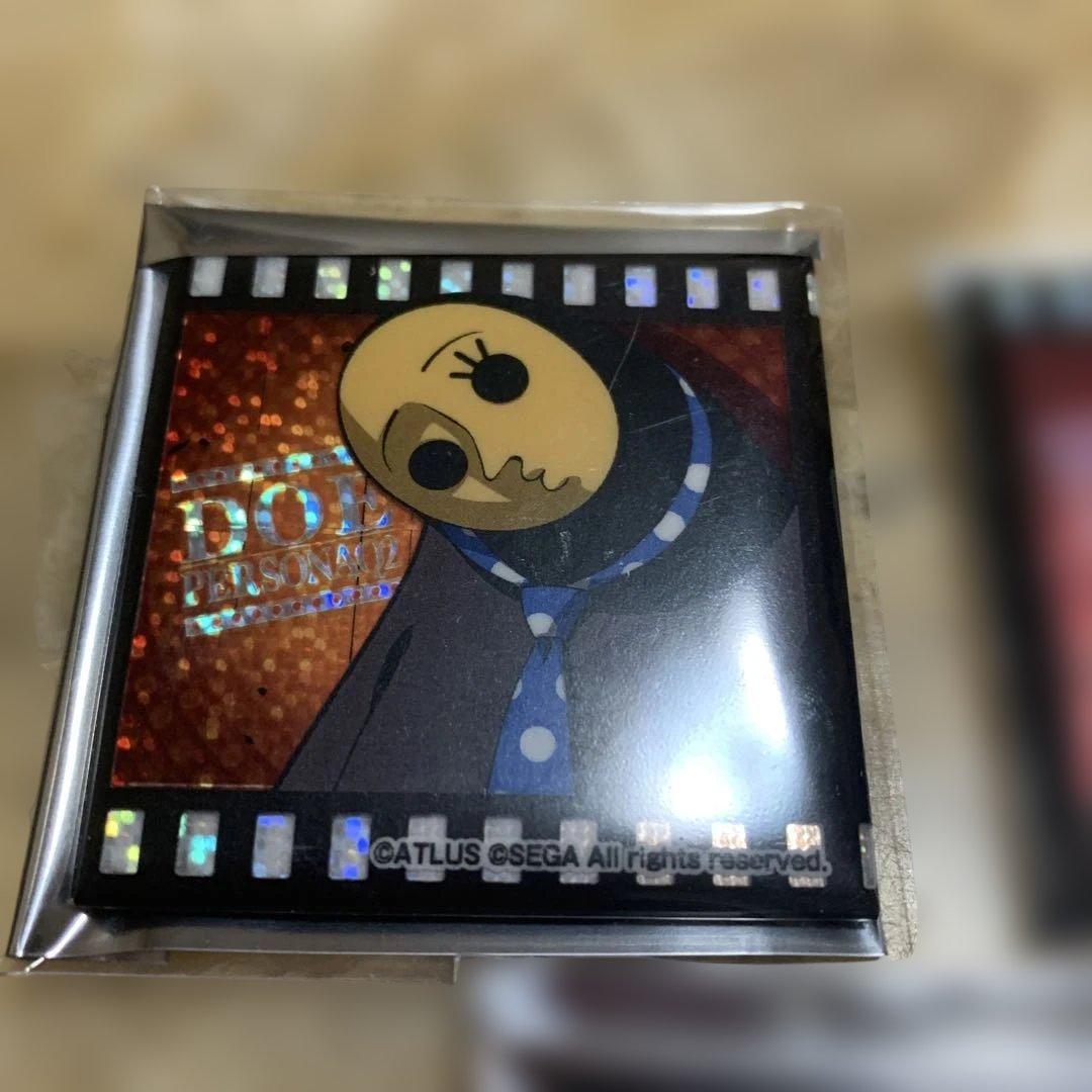 ペルソナQ2 　スクエアホロ缶バッジ　奥村春 田中千枝 ドー まとめ売り
