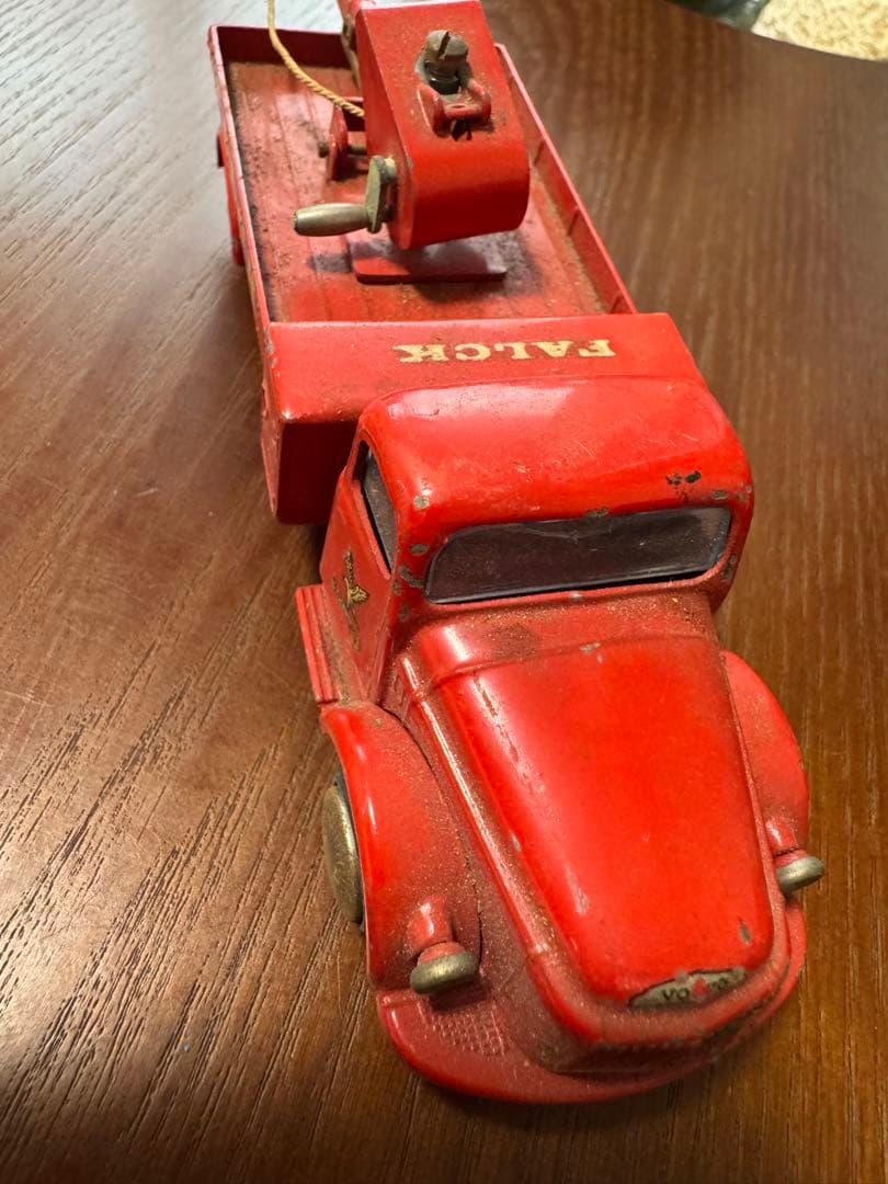 中古模型車　車　レーシングカー ボルボトラックロゴ