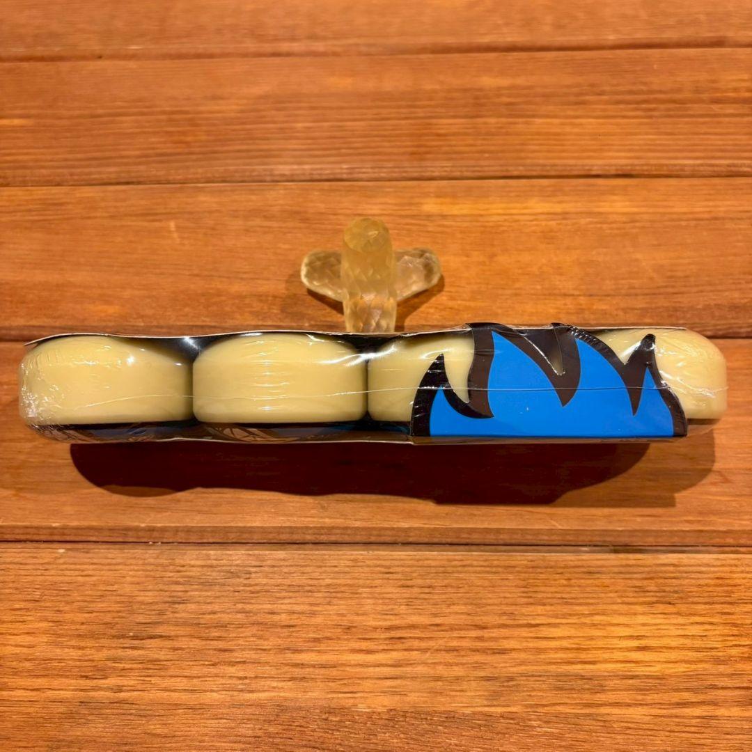 SPITFIRE FORMULA FOUR 99 DURO ラディアル 52mm