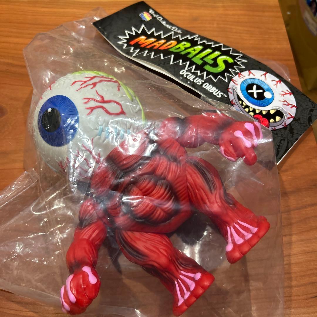 VCD  ORBUS メディコムトイ MAD BALLS