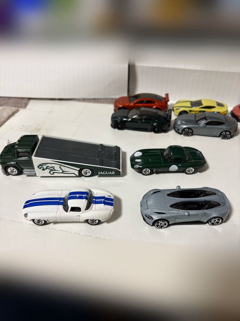 ホットウィールミニカー ジャガー&アストンマーティン 10台セット