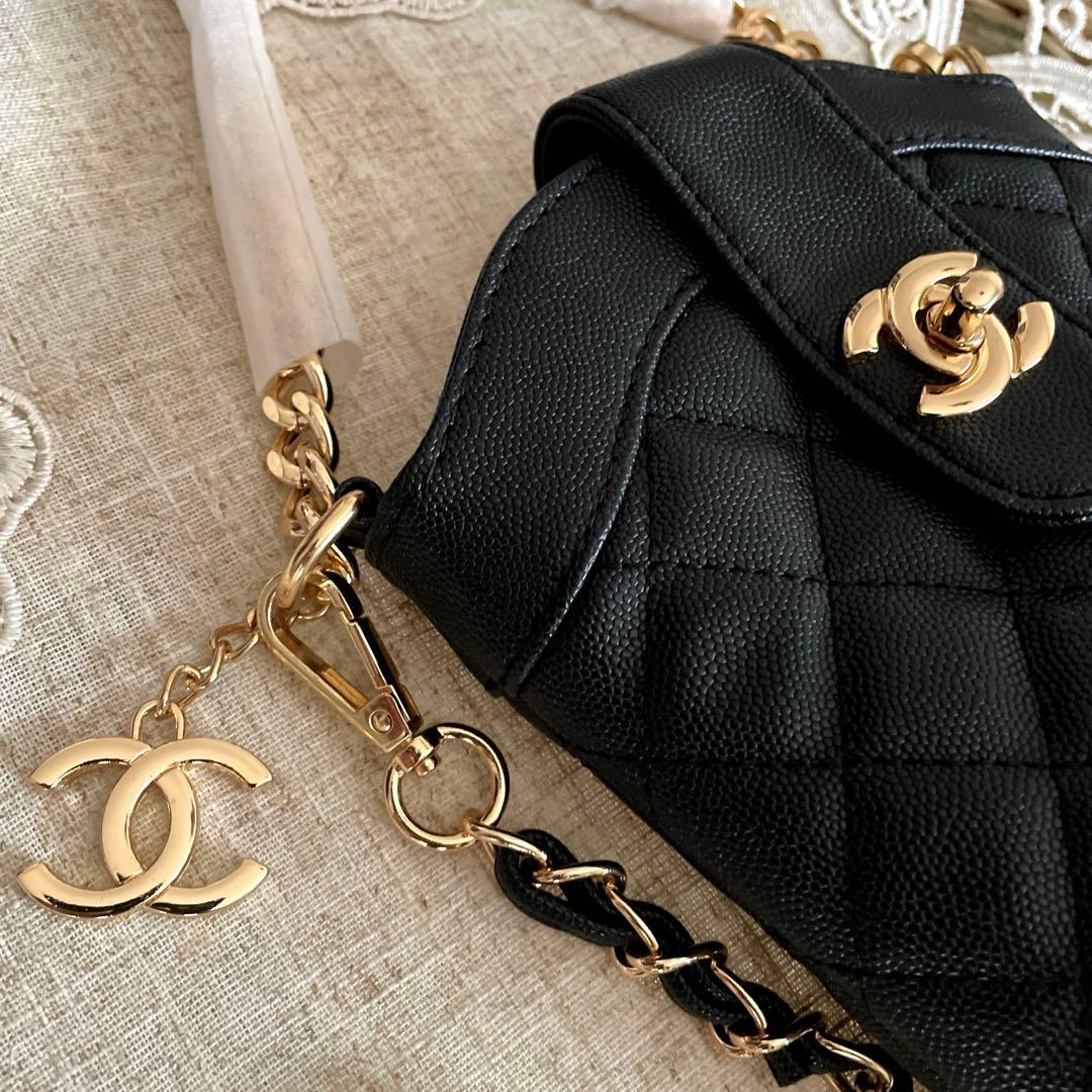 CHANEL キルティング　チェーン　ショルダーバッグ