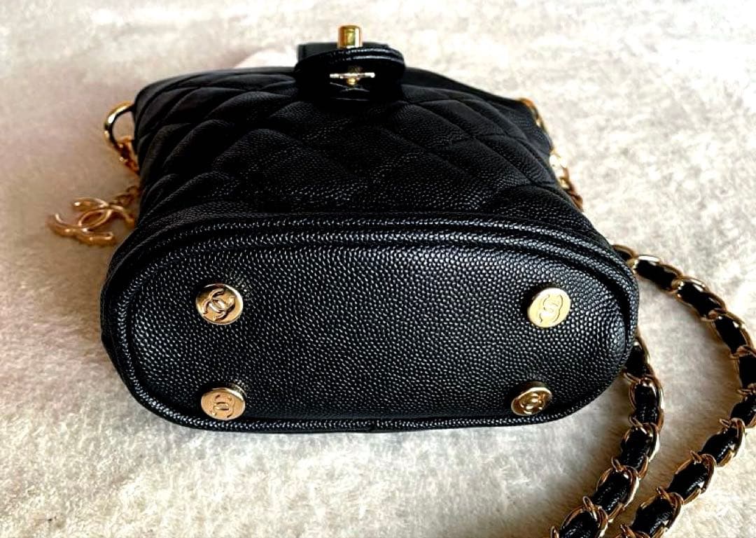 CHANEL キルティング　チェーン　ショルダーバッグ