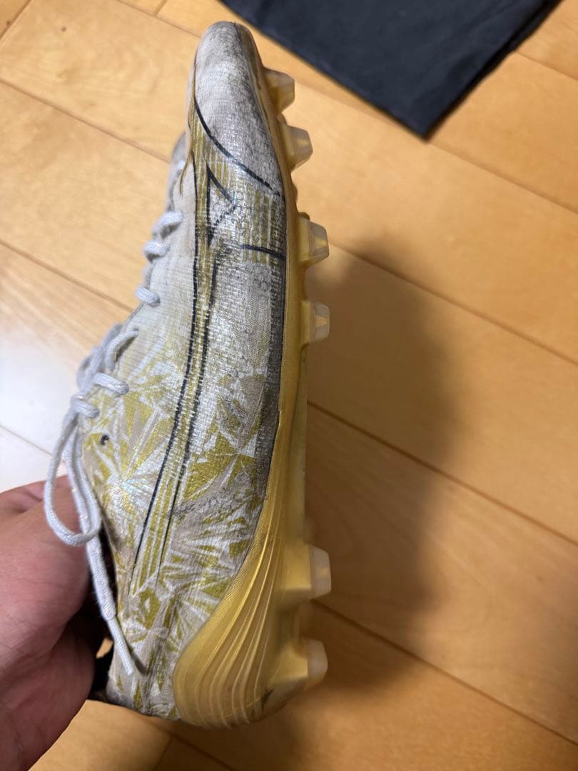 Mizuno アルファジャパン 袋付きシューズキーパー付きスパイク 26.5