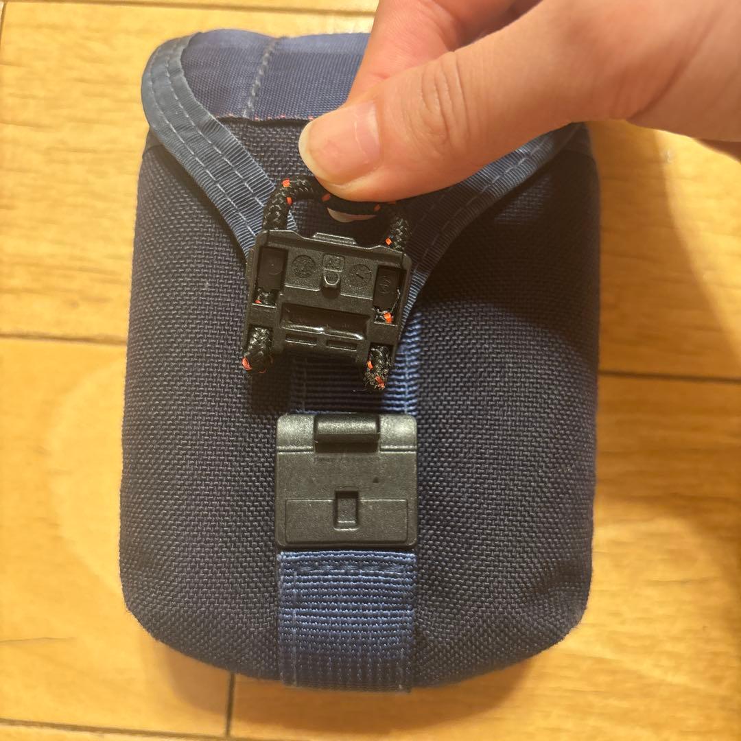 BRIEFING ナイロンポーチ ネイビー