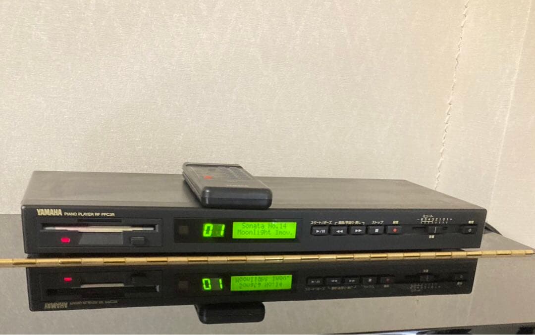 YAMAHA アップライトピアノ UX30BL 自動演奏・録音 ヤマハ