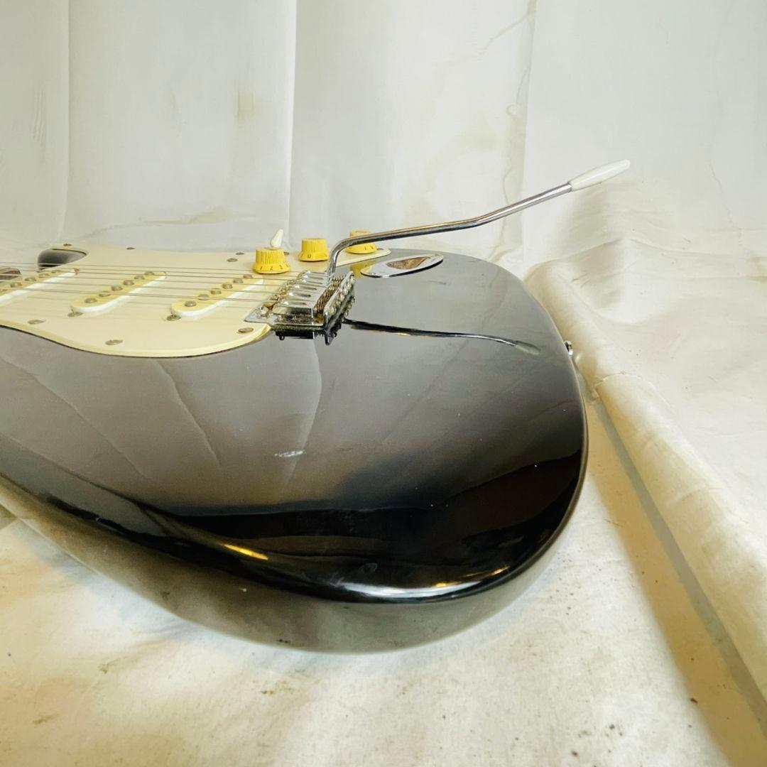 fender スクワイア SQUIER Bullet Strat　エレキギター