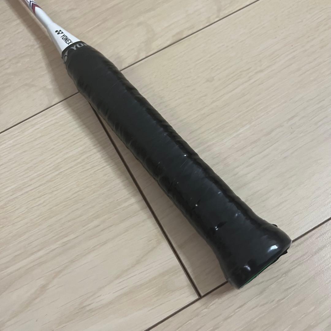 ✨美品✨ヨネックス ARCSABER 3FL バドミントンラケット 白　ピンク