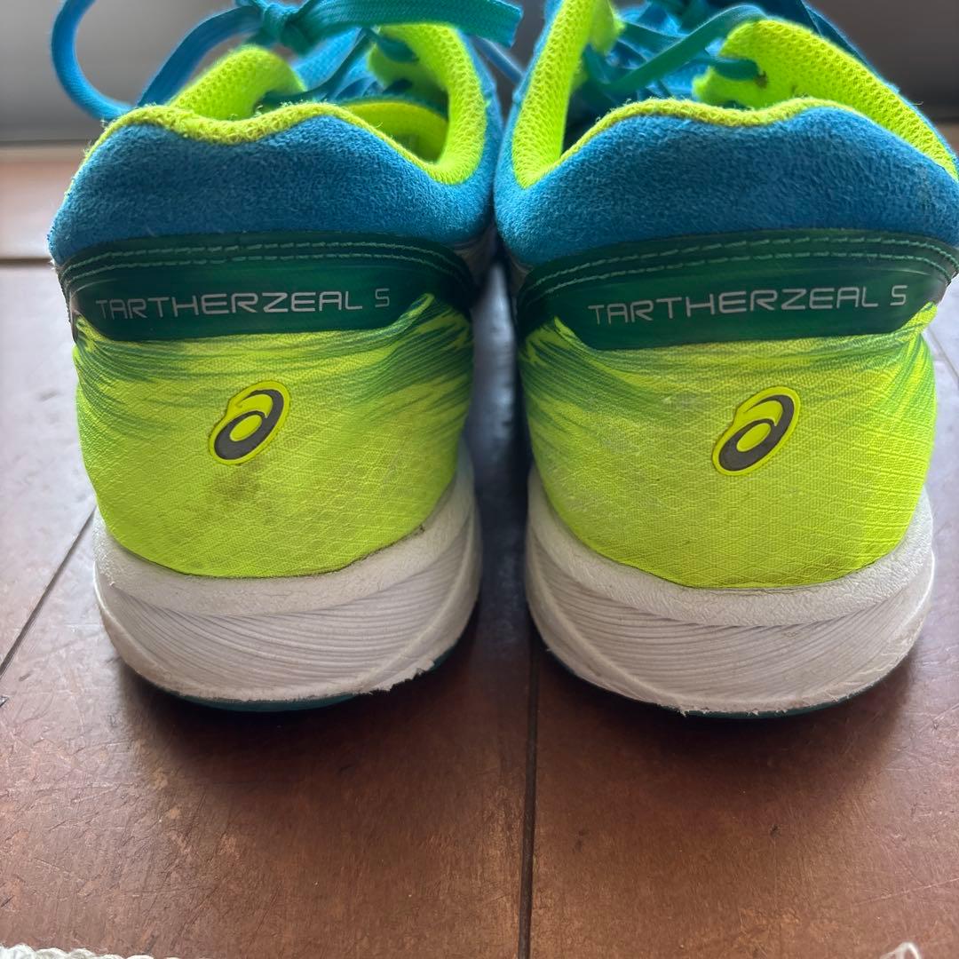 asics TARTHERZEAL 5 青/緑 スパイクシューズ　25.5cm