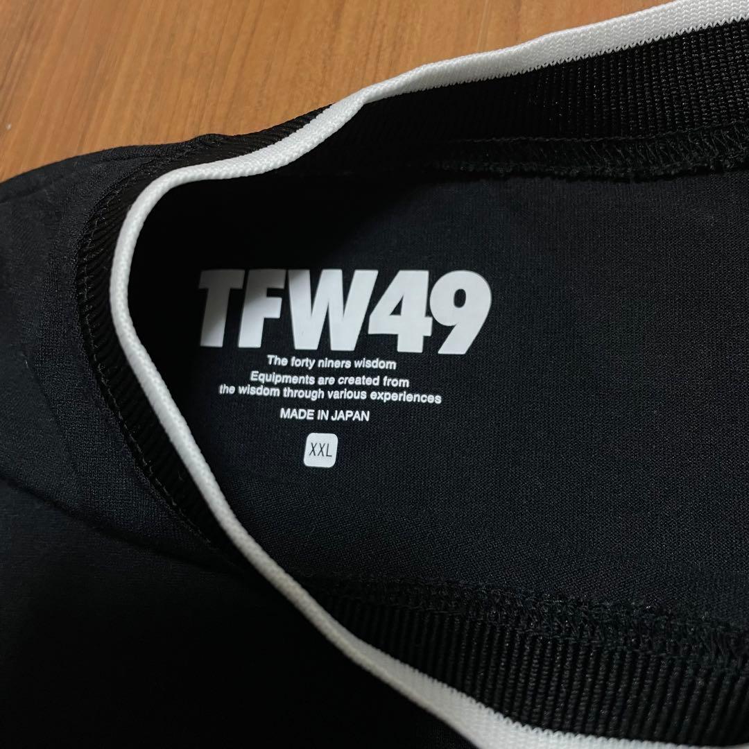 25新作　定価2.7万　TFW49 モックネック　Tシャツ ブラック　XXL