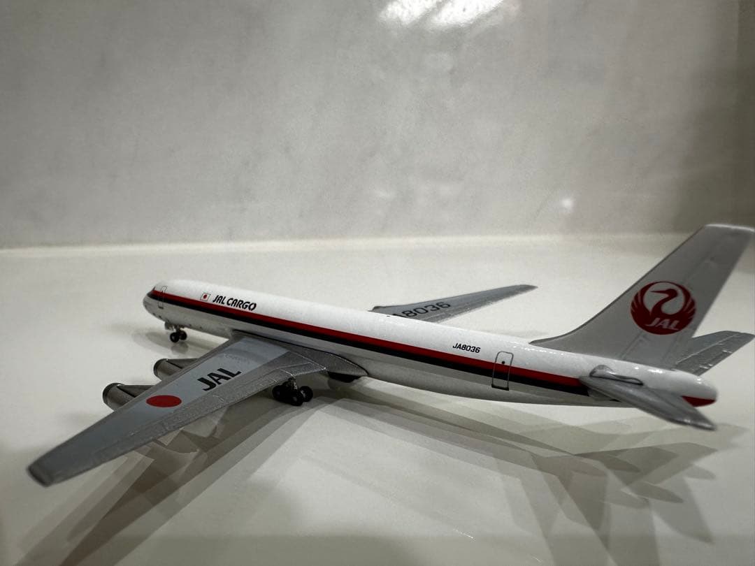 Your Craftmanの1/400 JAL Cargo DC8-62模型