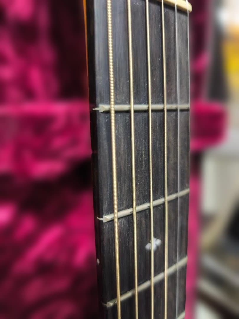 【へこみあり】Taylor 214se