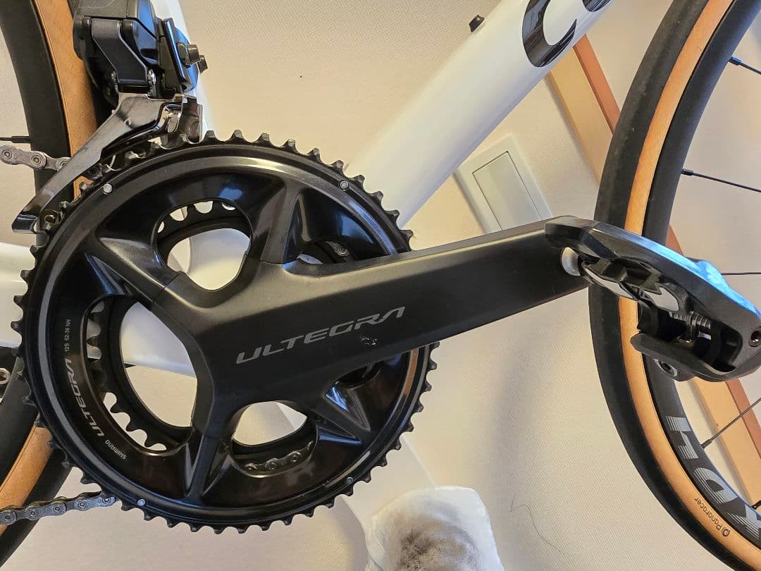 COLNAGO コルナゴ V3 ULTEGRA Di2 2023モデル 520S