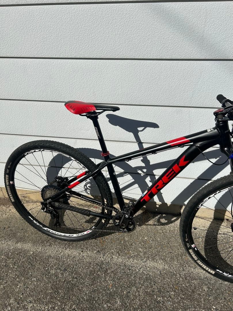トレック　マーリン7 引取り限定