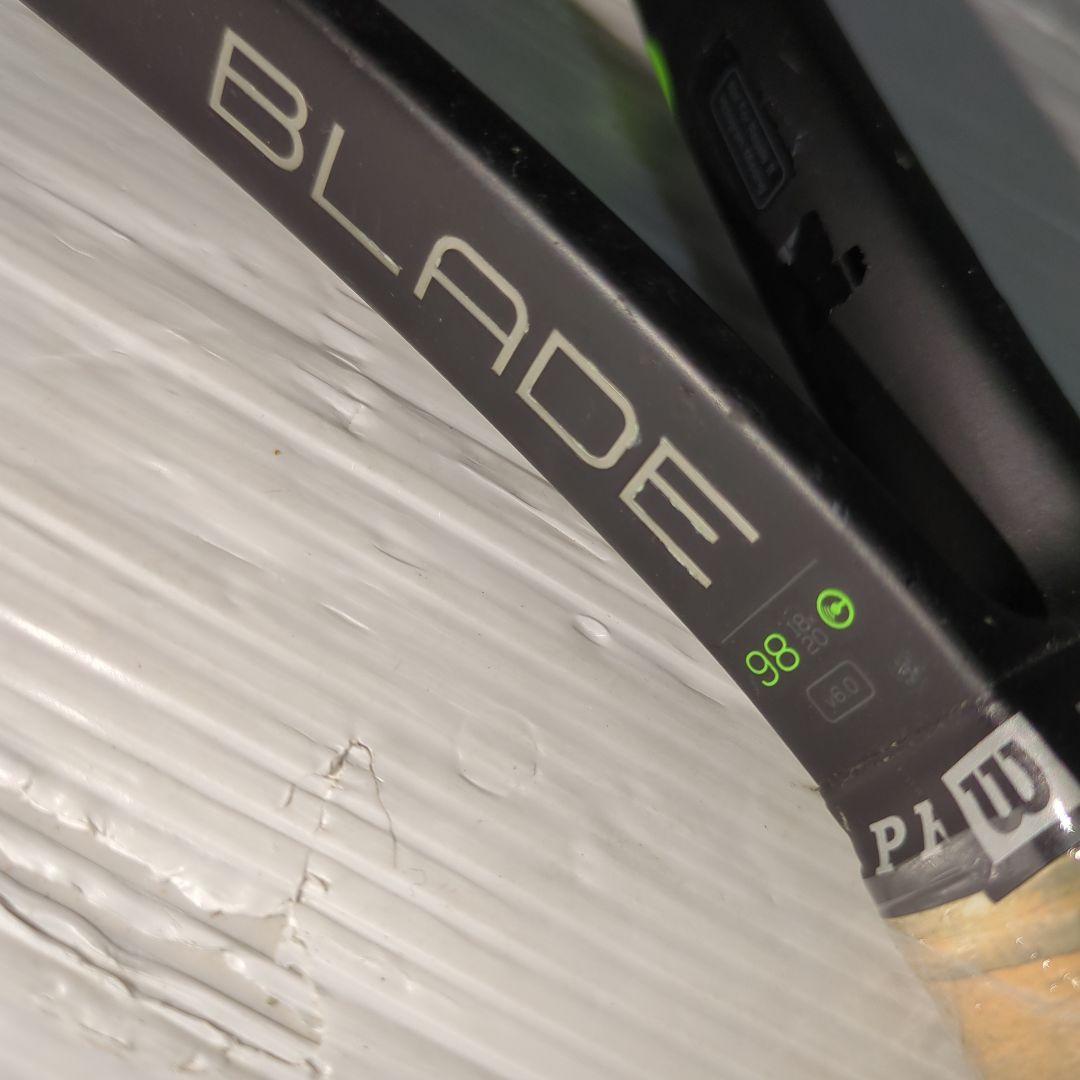Wilson Blade98 V6 (18×20) テニスラケット G3