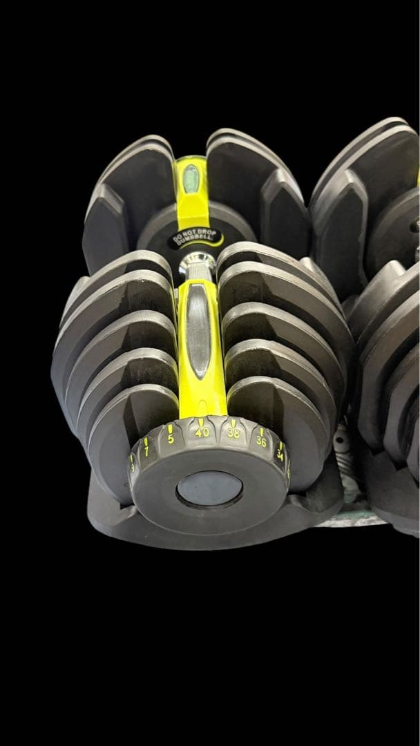【送料込み】可変式ダンベル ダイヤル調整5Kg〜40Kg① 筋トレ