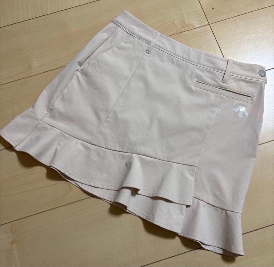 デサント　DESCENTE ゴルフ　ベージュ フリルスカート レディース ゴルフ