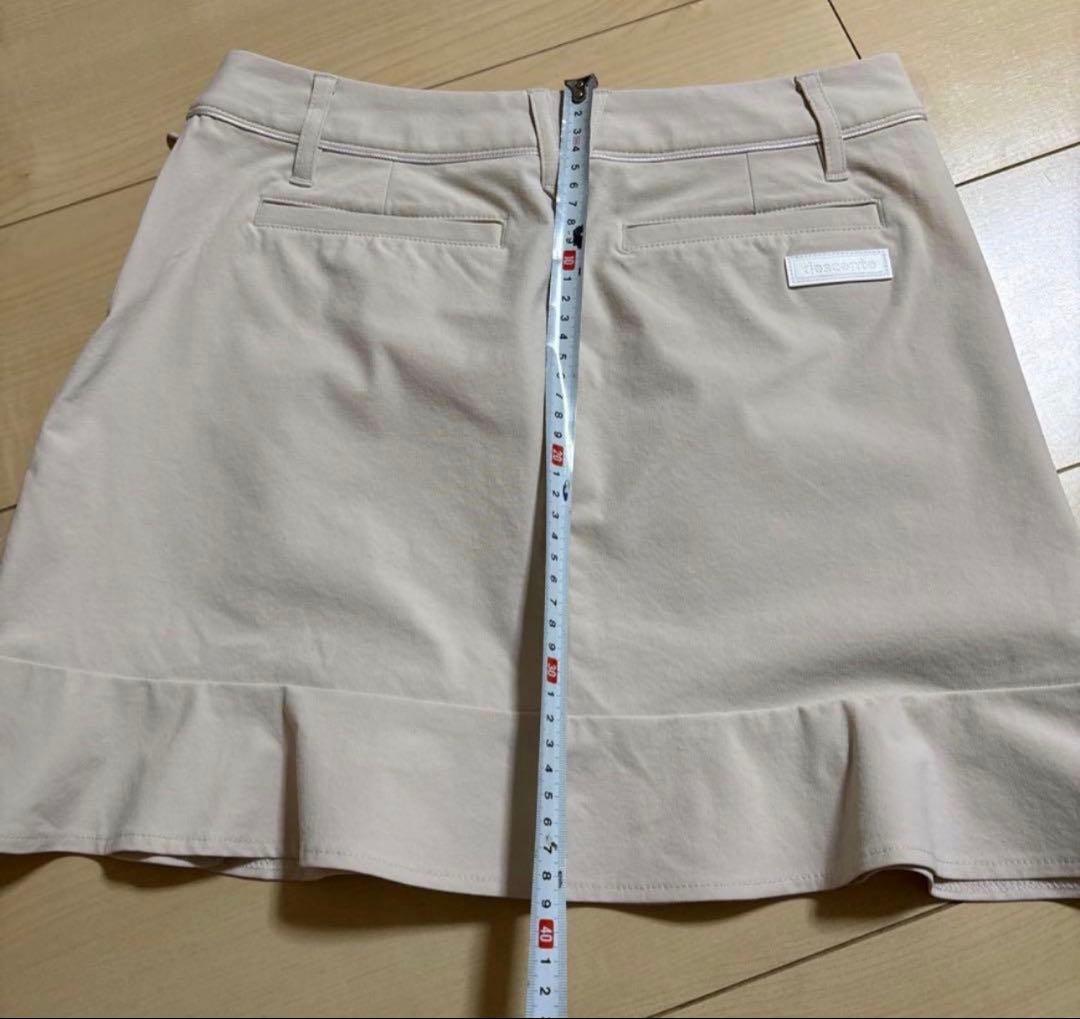 デサント　DESCENTE ゴルフ　ベージュ フリルスカート レディース ゴルフ